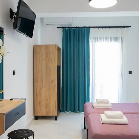 Chrisanthi Aparthotel